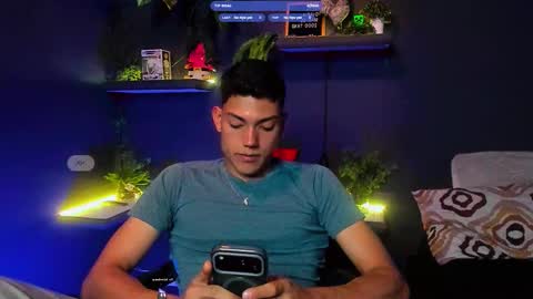 Snapshot of harrydavidsonx chatting on February 19, 2026, 9:00 pm ... online show from February 19, 2026, 9:00 pm