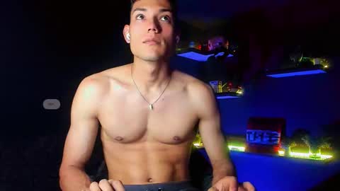 Snapshot of harrydavidsonx chatting on March 21, 2026, 4:43 pm ... online show from March 21, 2026, 4:43 pm