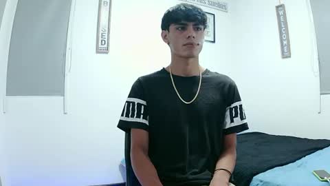 Snapshot of harrythomson1 chatting on July 31, 2026, 10:42 pm harry thomson online show from July 31, 2026, 10:42 pm