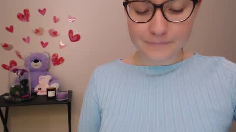 hartfoxx online show from February 19, 2025, 3:39 am