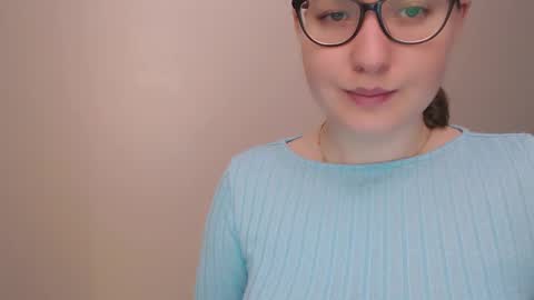 hartfoxx online show from March 4, 2025, 1:45 am