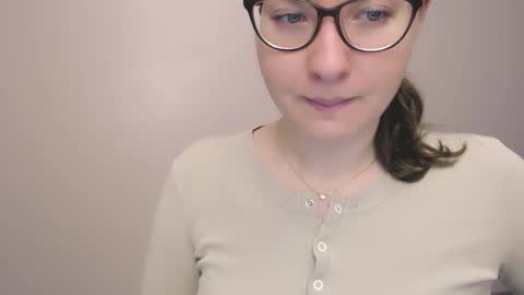 Snapshot of hartfoxx chatting on February 15, 2026, 3:31 pm hartfoxx online show from February 15, 2026, 3:31 pm