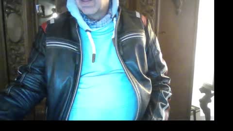 Snapshot of hartwichser1 chatting on November 2, 2025, 1:35 pm hot n nasty online show from November 2, 2025, 1:35 pm