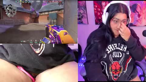 Snapshot of haruu2 chatting on September 24, 2025, 6:33 pm karen  online show from September 24, 2025, 6:33 pm