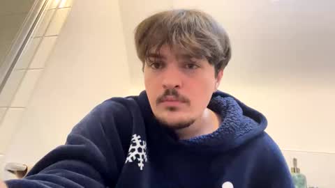 Harvey10909 online show from February 7, 2026, 9:57 am