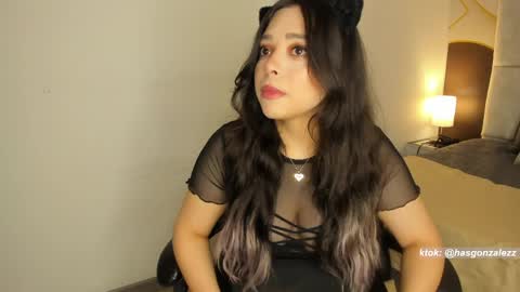 has_gonzalezz online show from April 24, 2026, 4:48 am