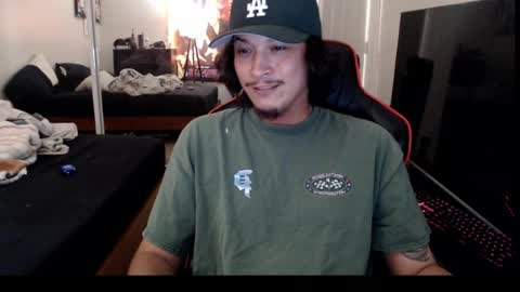 Snapshot of hashg0d chatting on August 5, 2026, 4:21 pm hashg0d online show from August 5, 2026, 4:21 pm