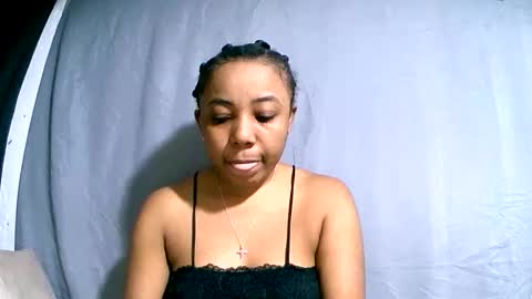 hasimina09 online show from October 9, 2025, 10:57 am