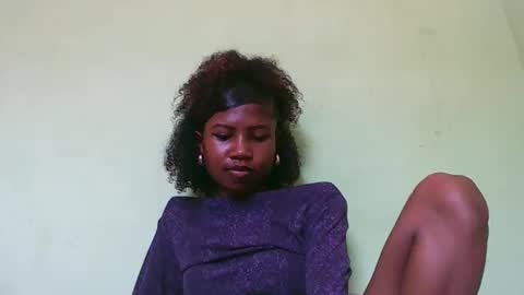 Snapshot of hasleyinah chatting on February 21, 2026, 8:04 am hasleyinah online show from February 21, 2026, 8:04 am