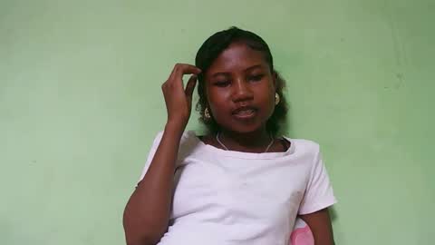 Snapshot of hasleyinah chatting on March 9, 2026, 11:14 am hasleyinah online show from March 9, 2026, 11:14 am