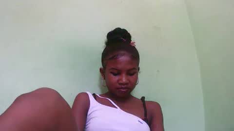 Snapshot of hasleyinah chatting on March 21, 2026, 6:40 am hasleyinah online show from March 21, 2026, 6:40 am