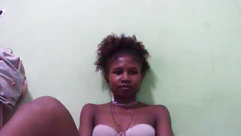 Snapshot of hasleyinah chatting on March 24, 2026, 6:46 pm hasleyinah online show from March 24, 2026, 6:46 pm