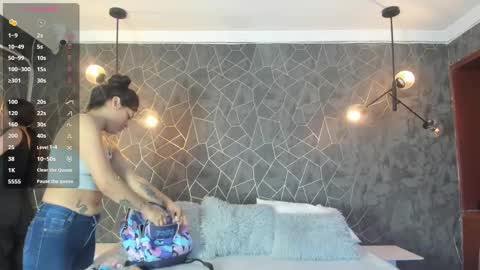 HASNA ANGELS online show from September 17, 2025, 1:13 pm