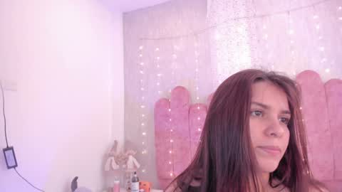 Snapshot of hasret_sesim chatting on December 15, 2024, 1:32 pm hasret_sesim online show from December 15, 2024, 1:32 pm