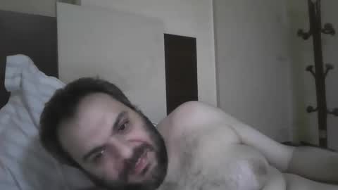 hassansalah30 online show from February 12, 2025, 10:37 pm