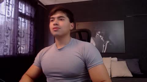 Snapshot of hat_guy01 chatting on February 20, 2026, 8:42 pm hat_guy01 online show from February 20, 2026, 8:42 pm