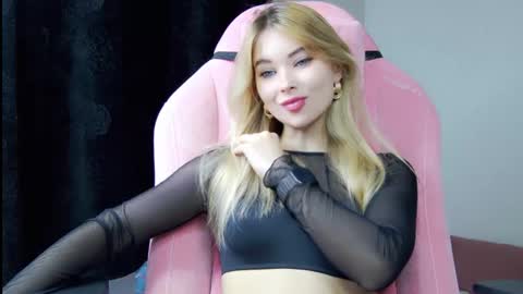 Anna online show from October 27, 2025, 10:19 am