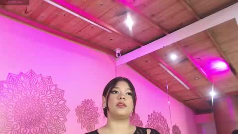 Snapshot of hatsajones chatting on September 23, 2025, 12:30 pm hatsajones online show from September 23, 2025, 12:30 pm