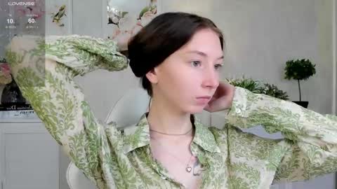 Snapshot of havefunwithmee_ chatting on October 13, 2025, 9:09 am Lola online show from October 13, 2025, 9:09 am