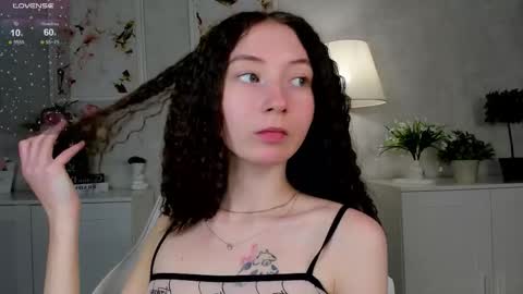 Snapshot of havefunwithmee_ chatting on October 16, 2025, 8:59 am Lola online show from October 16, 2025, 8:59 am