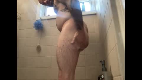 Snapshot of havingfun103 chatting on October 28, 2025, 6:10 pm havingfun103 online show from October 28, 2025, 6:10 pm