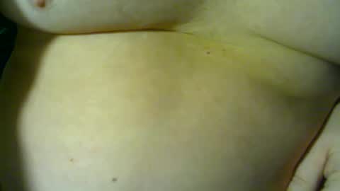 Snapshot of hawkcock76 chatting on February 4, 2025, 12:11 pm hawkcock76 online show from February 4, 2025, 12:11 pm