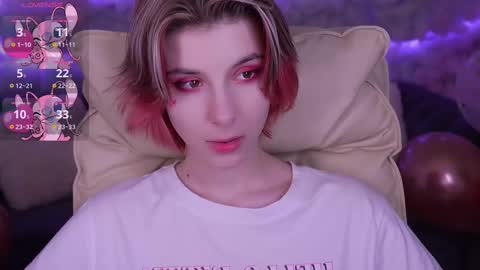 haylaamber online show from February 15, 2025, 5:17 pm