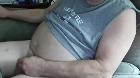 Snapshot of haysay722354422 chatting on March 27, 2026, 2:28 pm haysay722354422 online show from March 27, 2026, 2:28 pm