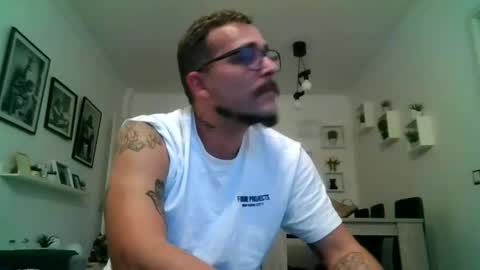 haze_john online show from March 25, 2026, 6:58 pm