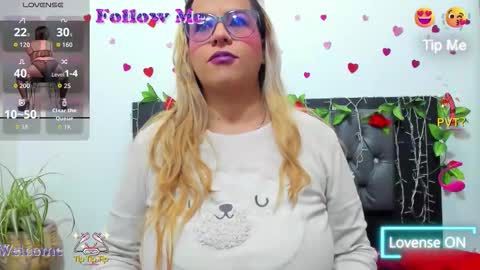 hazel online show from November 8, 2025, 8:25 am