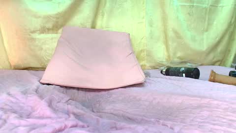 kataleya online show from December 15, 2024, 10:26 pm
