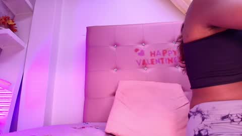 kataleya online show from February 3, 2025, 7:10 pm