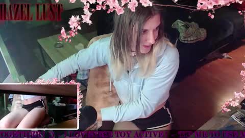 Snapshot of hazel_lust chatting on March 20, 2026, 4:50 am Hazel Lust online show from March 20, 2026, 4:50 am