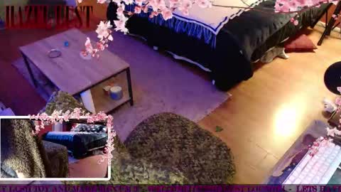Snapshot of hazel_lust chatting on March 21, 2026, 2:05 am Hazel Lust online show from March 21, 2026, 2:05 am