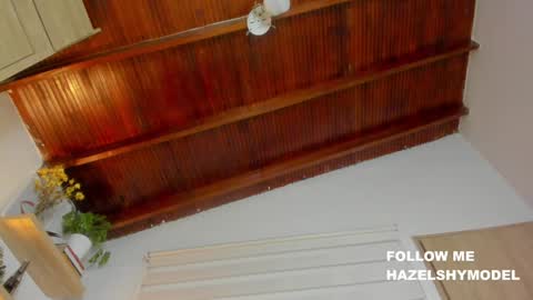 Im Hazel online show from December 3, 2024, 11:35 pm