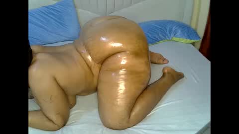 hazel_spanky online show from March 5, 2025, 6:23 am