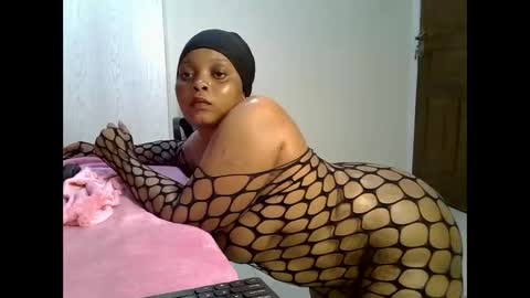 hazel_spanky online show from March 12, 2025, 12:15 pm