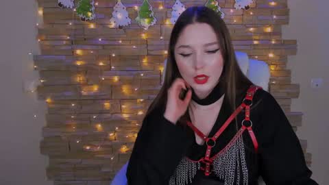 Snapshot of hazel_sullivan chatting on December 18, 2024, 7:19 pm Hazel online show from December 18, 2024, 7:19 pm