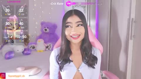 Snapshot of hazelbabee_ chatting on September 21, 2025, 7:32 am Lynn online show from September 21, 2025, 7:32 am