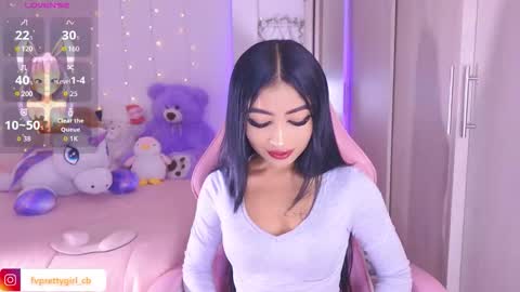 Snapshot of hazelbabee_ chatting on March 9, 2026, 10:58 pm Lynn online show from March 9, 2026, 10:58 pm
