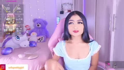 Snapshot of hazelbabee_ chatting on May 9, 2026, 5:45 am Lynn online show from May 9, 2026, 5:45 am