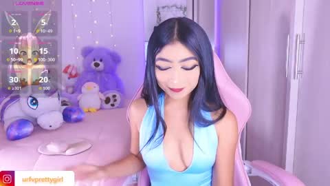 Snapshot of hazelbabee_ chatting on May 11, 2026, 4:29 am Lynn online show from May 11, 2026, 4:29 am
