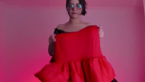 Snapshot of hazelkush00 chatting on October 22, 2025, 2:01 am HazelKush online show from October 22, 2025, 2:01 am