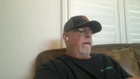 Hdeuce22 online show from May 18, 2026, 4:24 pm