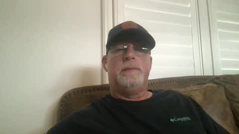 Hdeuce22 online show from May 26, 2026, 3:52 pm