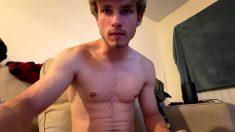 healthiest_cock online show from August 6, 2026, 5:42 am