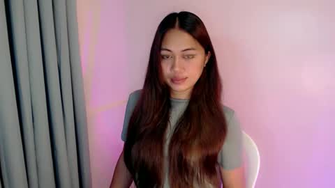 Snapshot of heart_of_asia chatting on October 8, 2025, 7:55 pm Yoshin online show from October 8, 2025, 7:55 pm