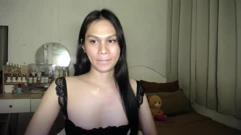heather_bbyy online show from November 6, 2025, 5:14 pm