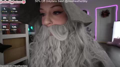 Snapshot of heatherbby chatting on October 31, 2025, 10:55 pm Heather online show from October 31, 2025, 10:55 pm
