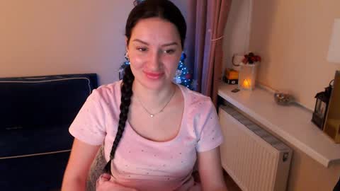 Heaven girl online show from January 22, 2025, 2:24 pm